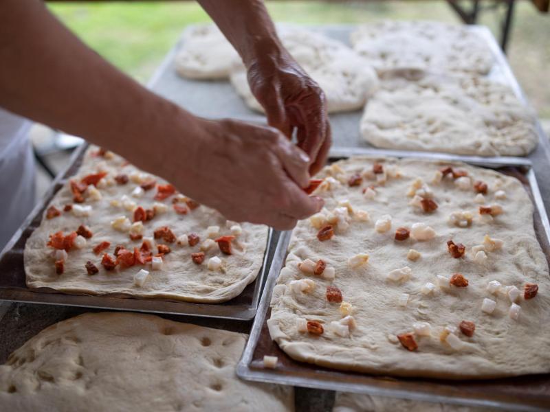 Hagyományápolás: Kemencében sütés fortélyai
